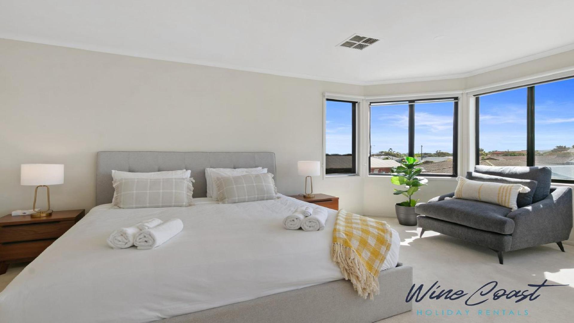 Haltandhide By Wine Coast Holiday Rentals Seaford Exterior photo